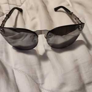 Stylish Black Sunglasses